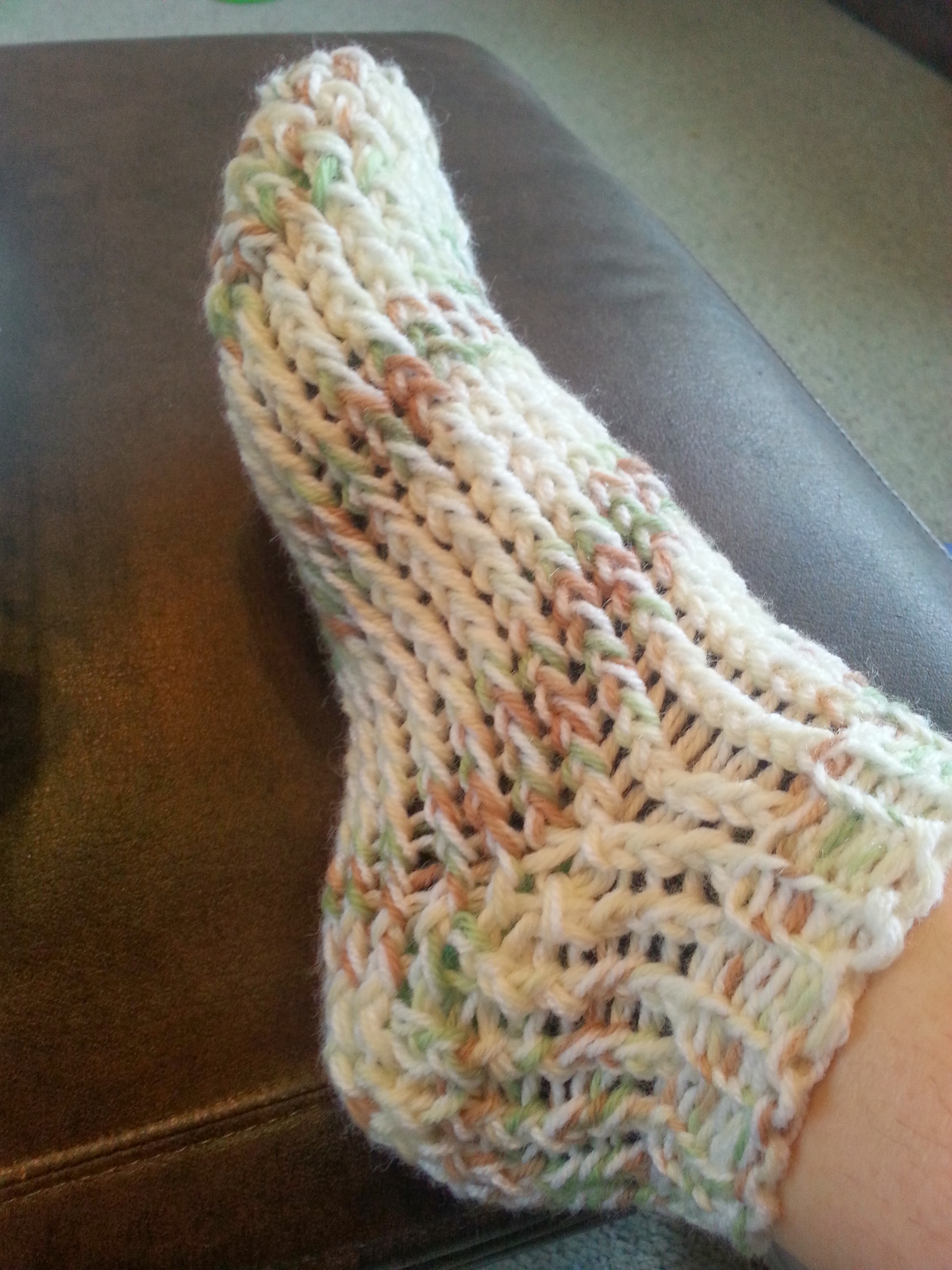 Pattern: Toe-up Slipper Socks